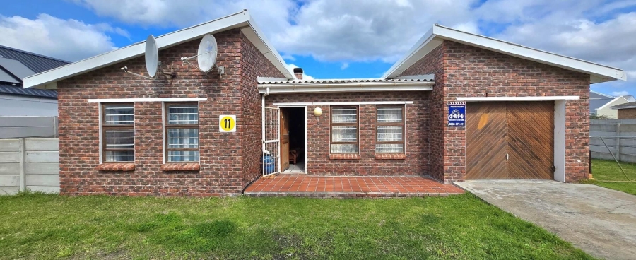 3 Bedroom Property for Sale in Franskraal Western Cape
